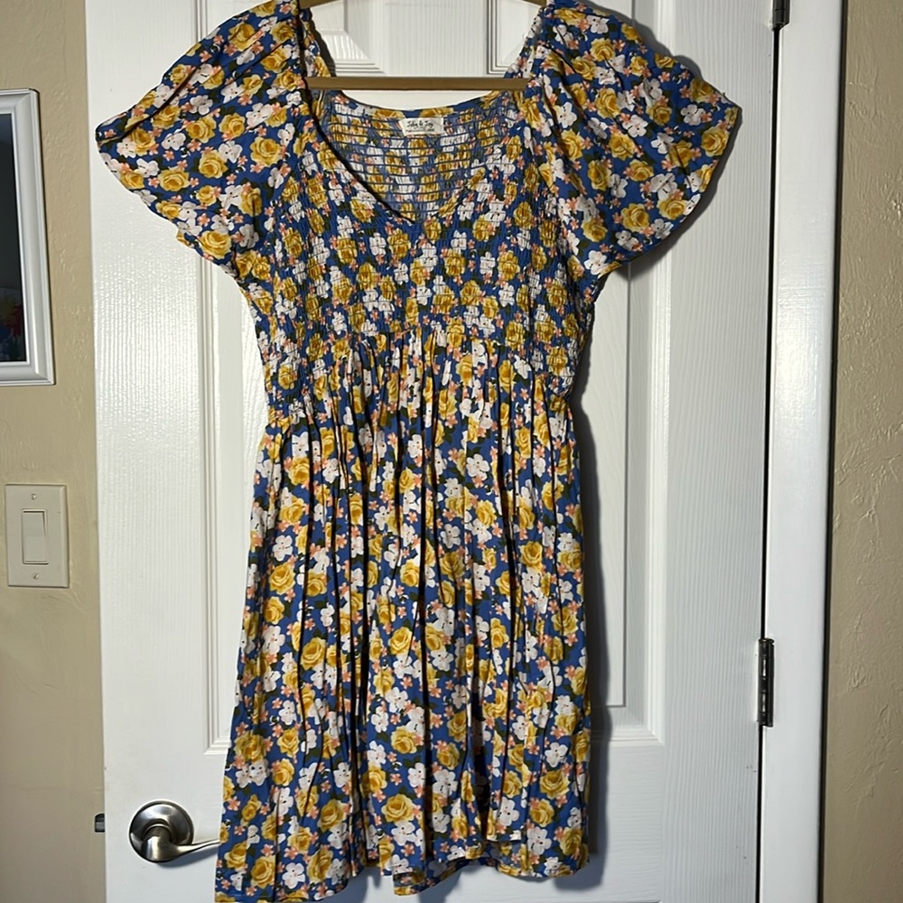 Jolie&Joy rayon floral peasant dress flutter sleeves elastic waist smocked XL